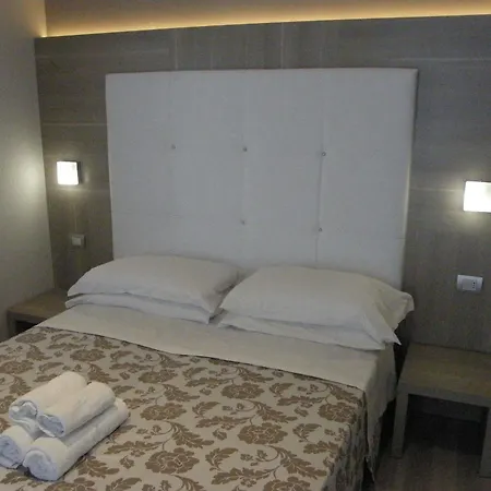 Hotel Stefan & Breakfast 3*