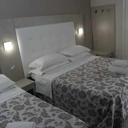 Hotel Stefan & Breakfast 3*