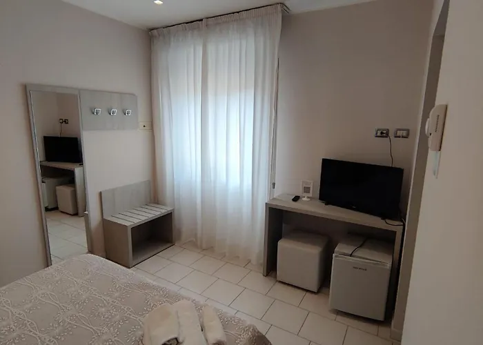 Hotel Stefan & Breakfast 3*