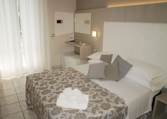 Stefan & Breakfast 3* Гаттео-а-Маре