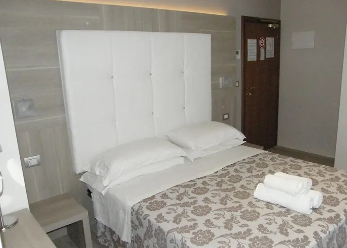 Отель Stefan & Breakfast