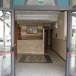 Otel Stefan & Breakfast 3*