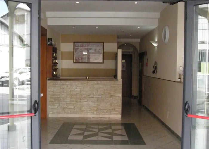 מלון Stefan & Breakfast 3*