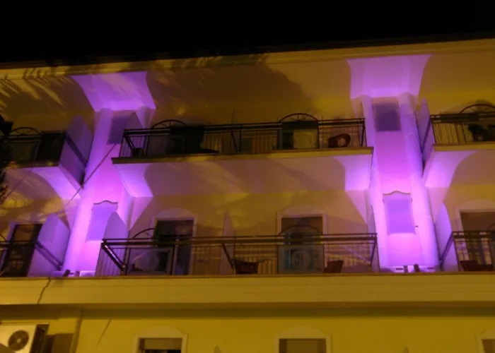 מלון Stefan & Breakfast